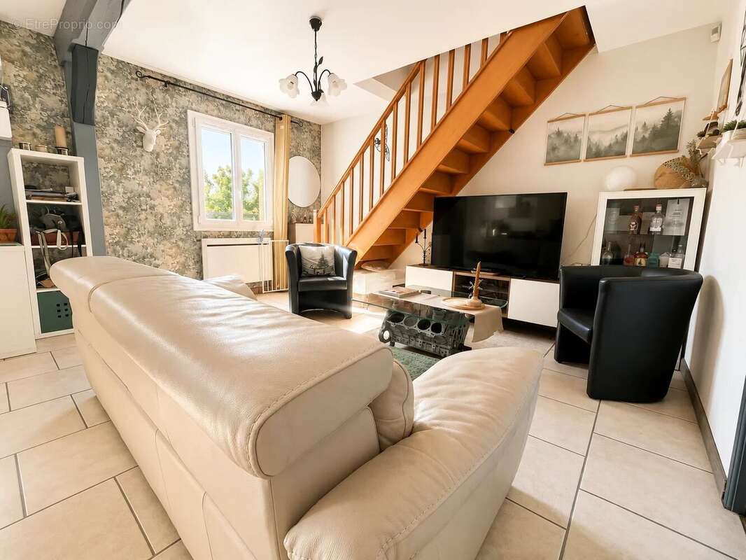 Maison à TOURNAN-EN-BRIE