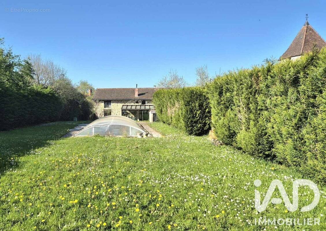 Photo 1 - Maison à VERNEUIL