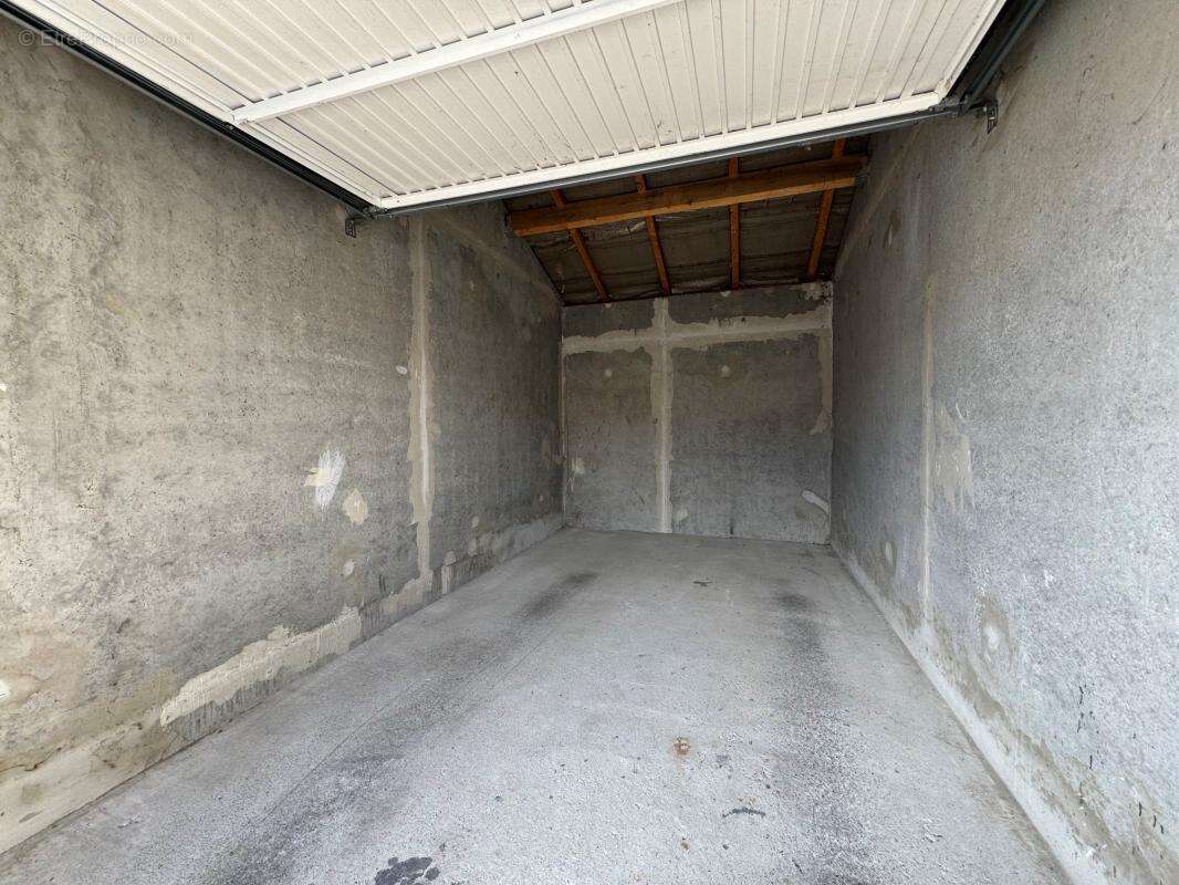 Appartement à VILLEFONTAINE