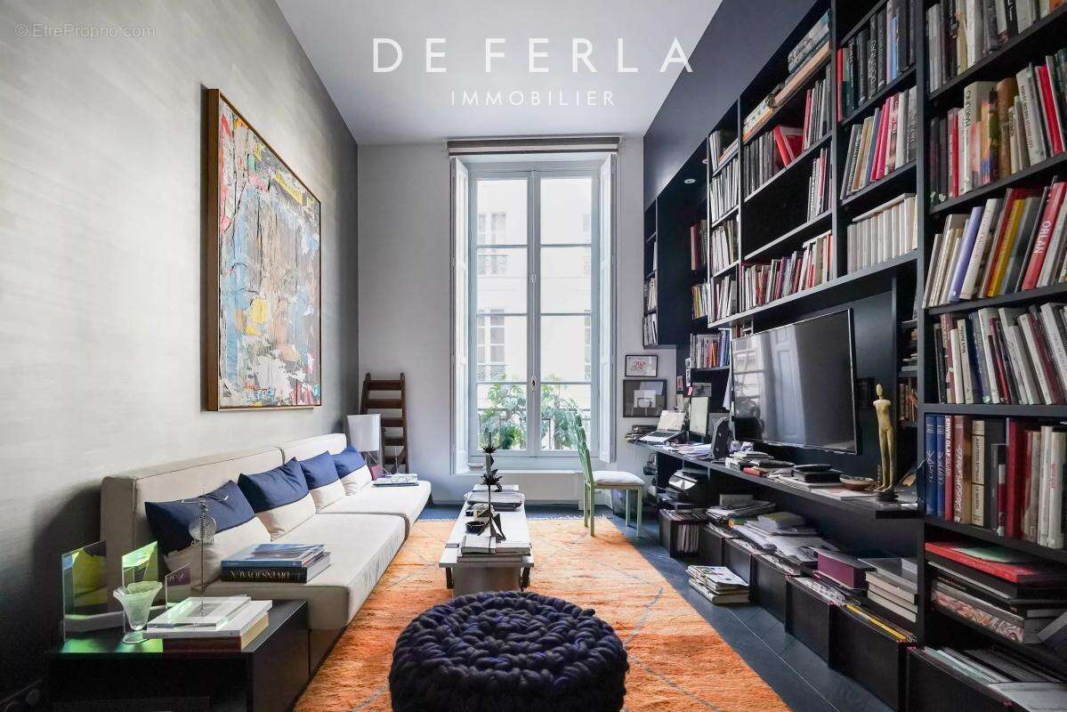 Appartement à PARIS-6E