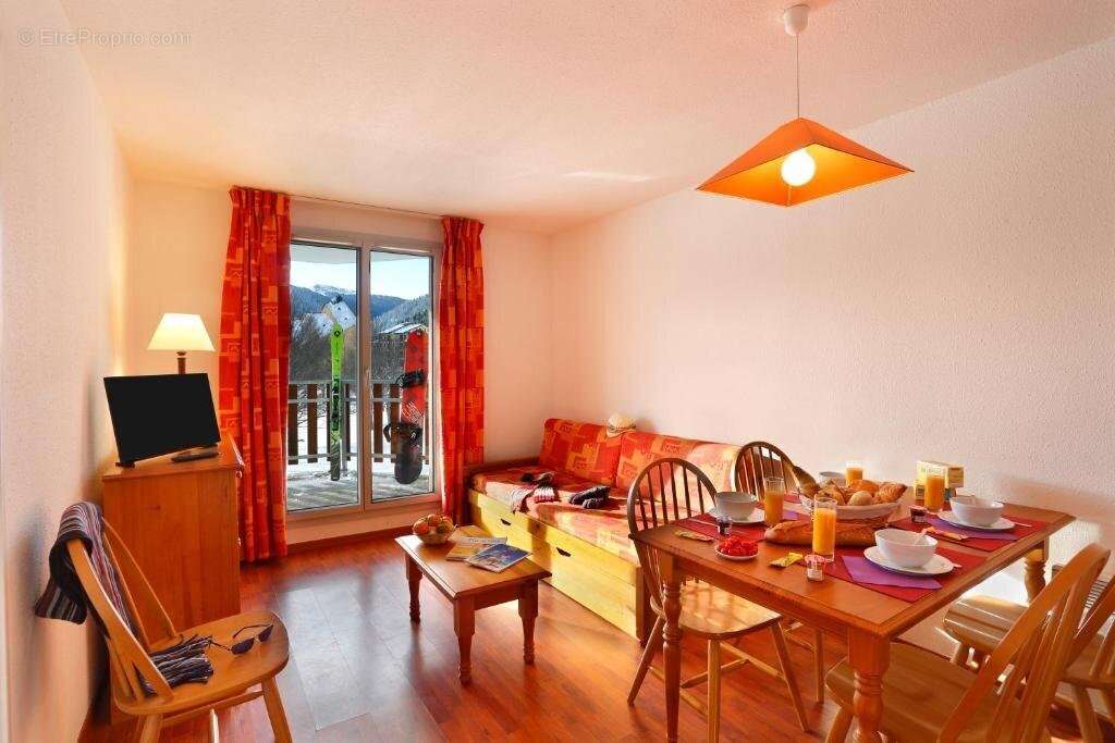 Appartement à AX-LES-THERMES