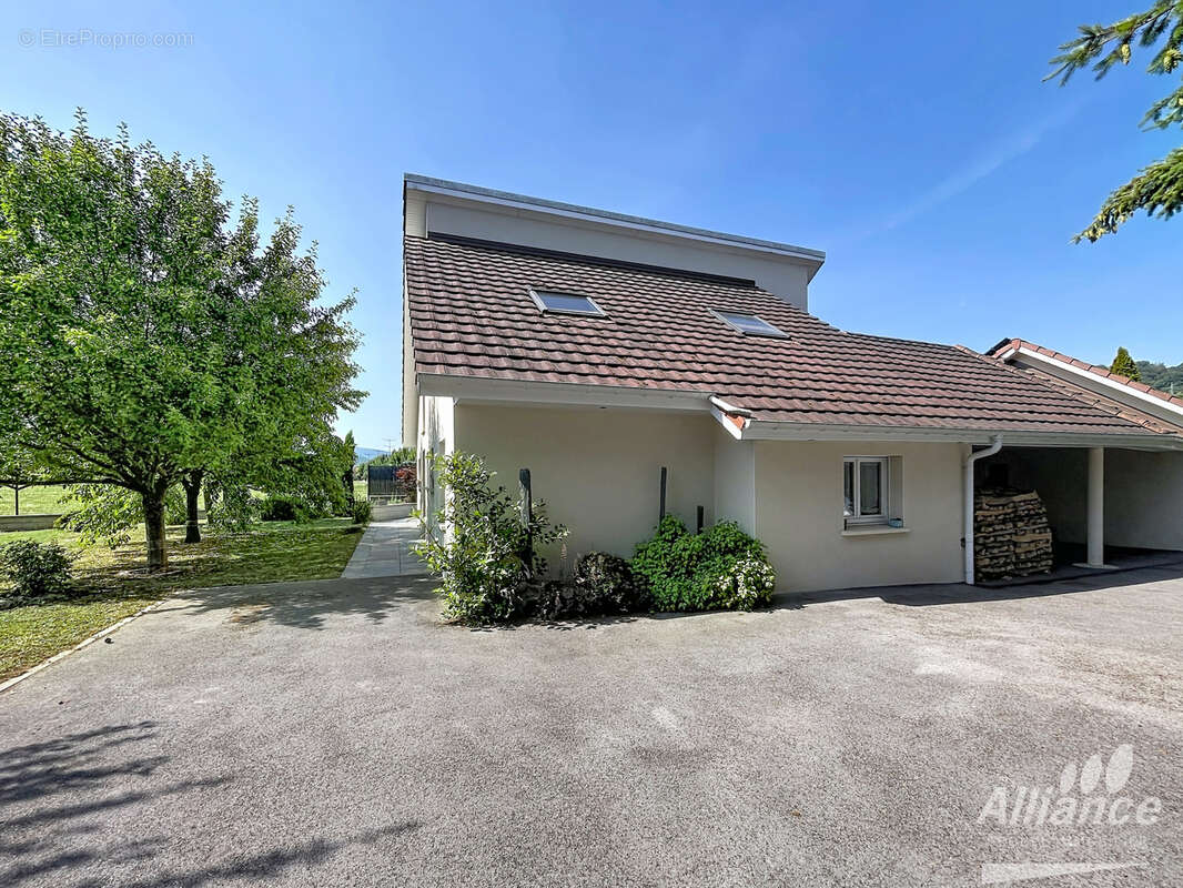Maison à MATHAY