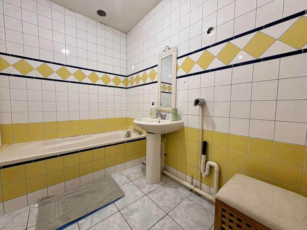 Appartement à LE PLESSIS-TREVISE