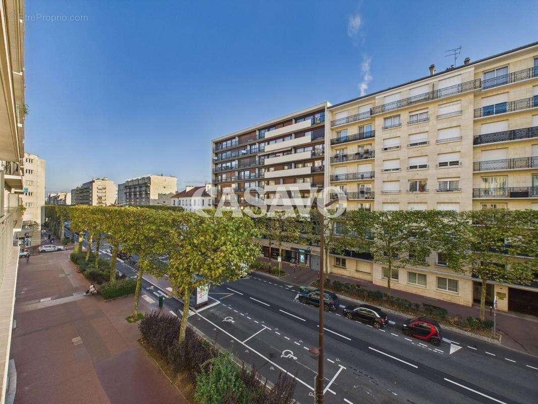 Appartement à CHARENTON-LE-PONT