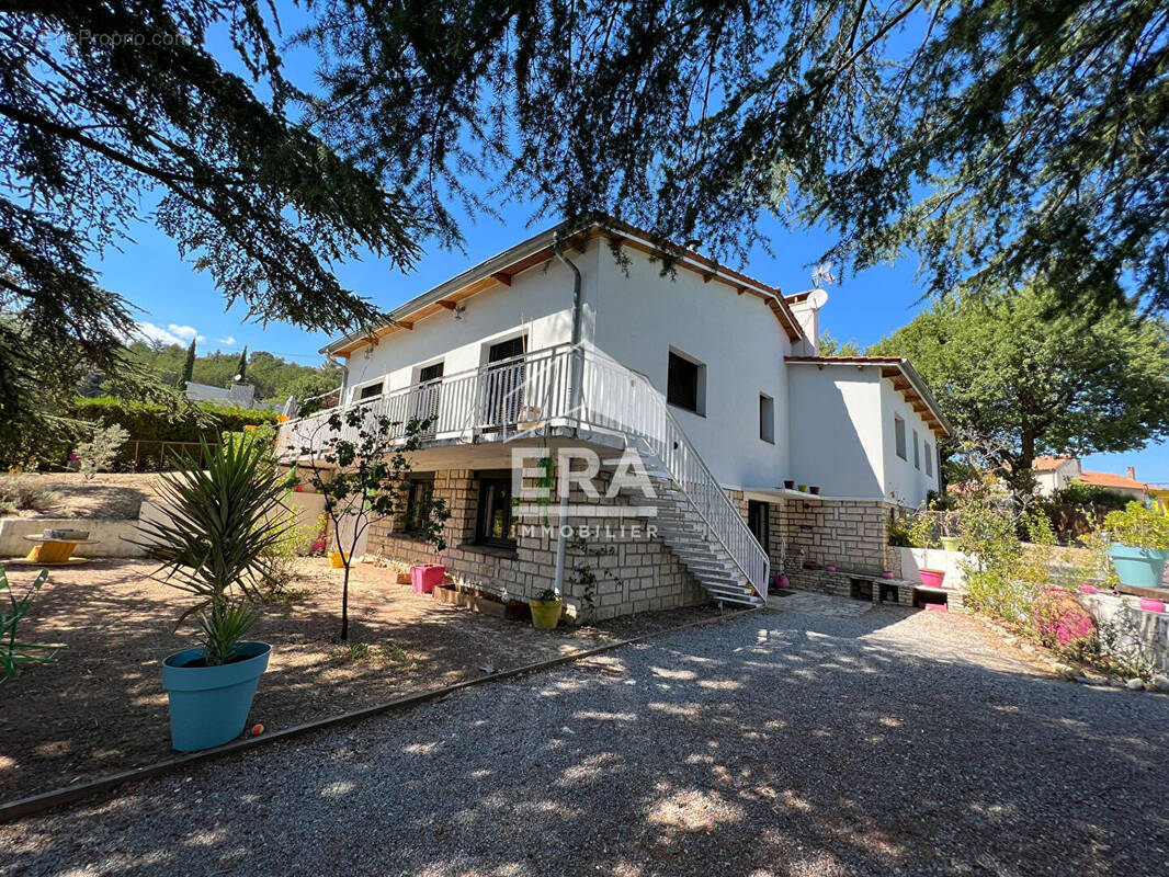 Maison à CHATEAU-ARNOUX-SAINT-AUBAN