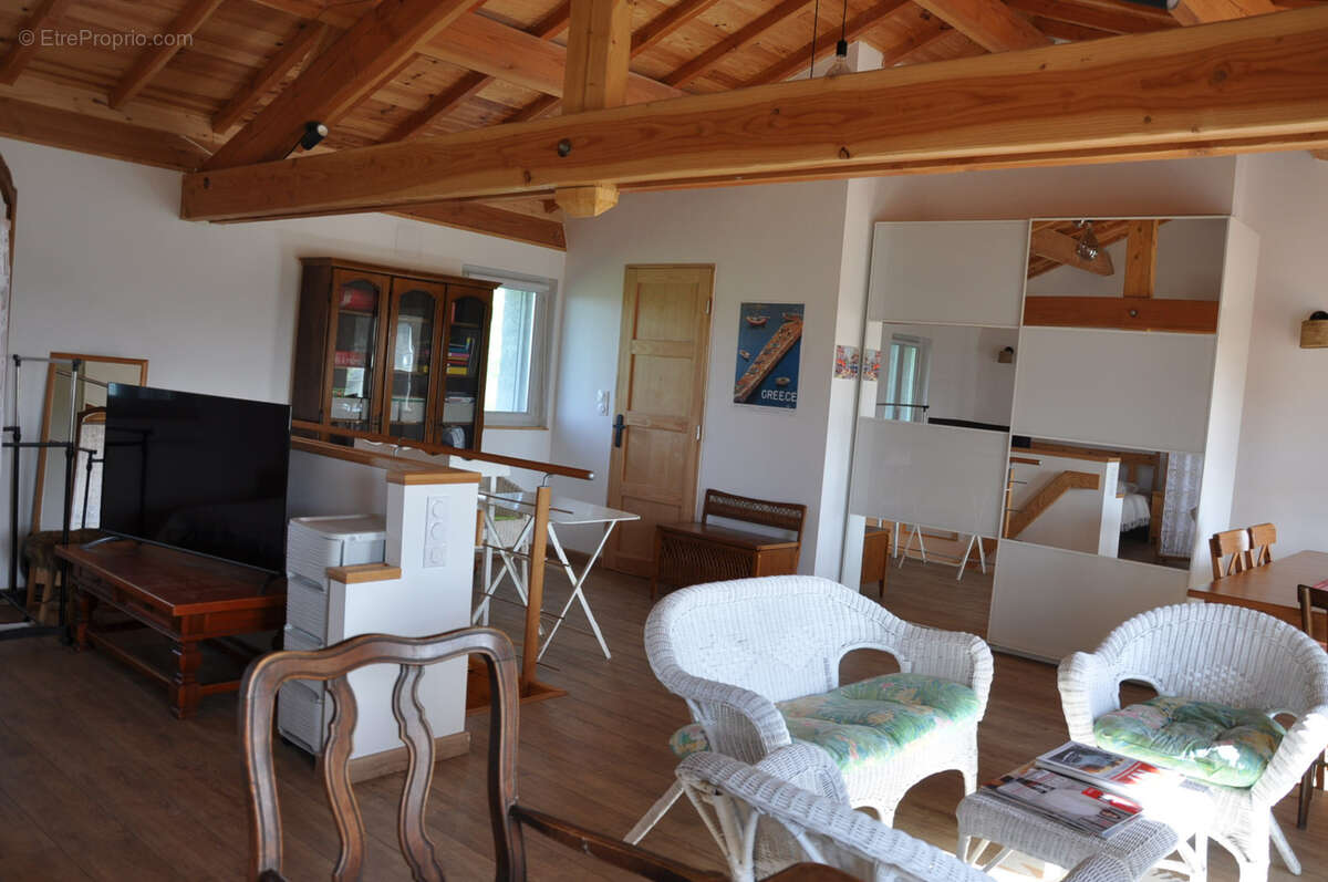 Maison à ARFEUILLES