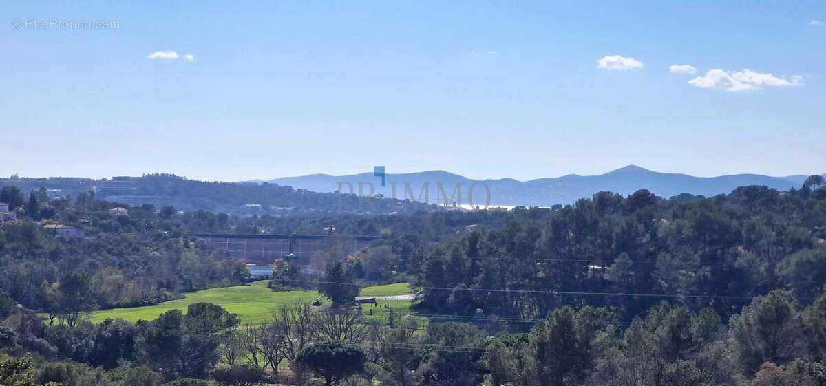 Maison à SAINT-RAPHAEL