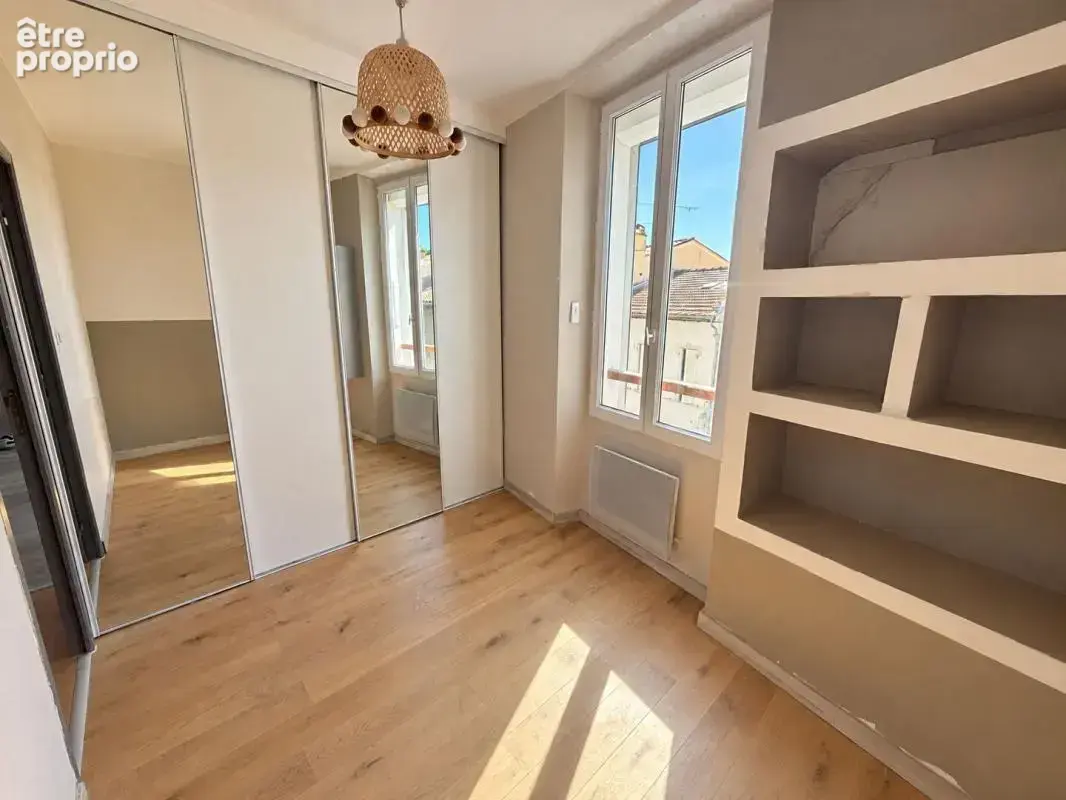 Appartement 3 pièces 61 m2 - Lumineux  - 2 chambres - Climatisation - Combles - photo 5