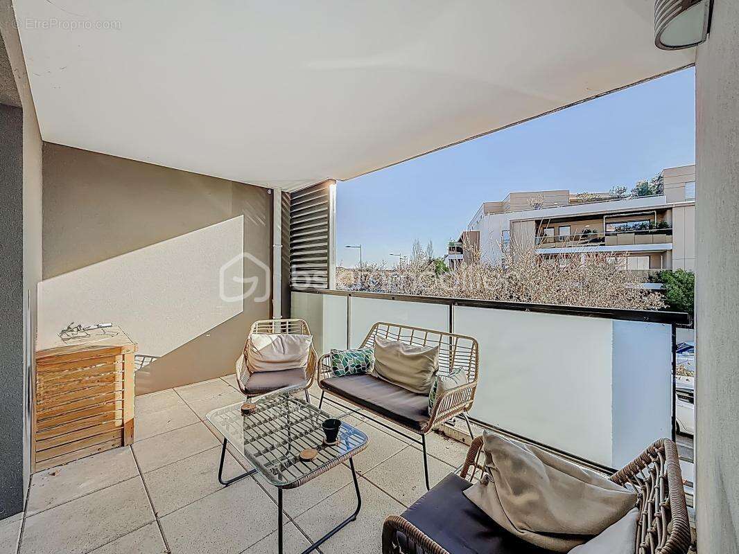 Appartement à LATTES