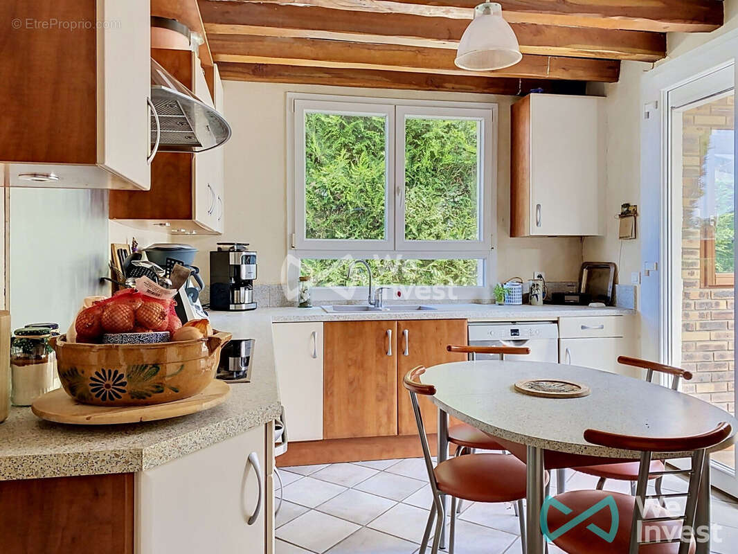Maison à MOUSSY-LE-VIEUX