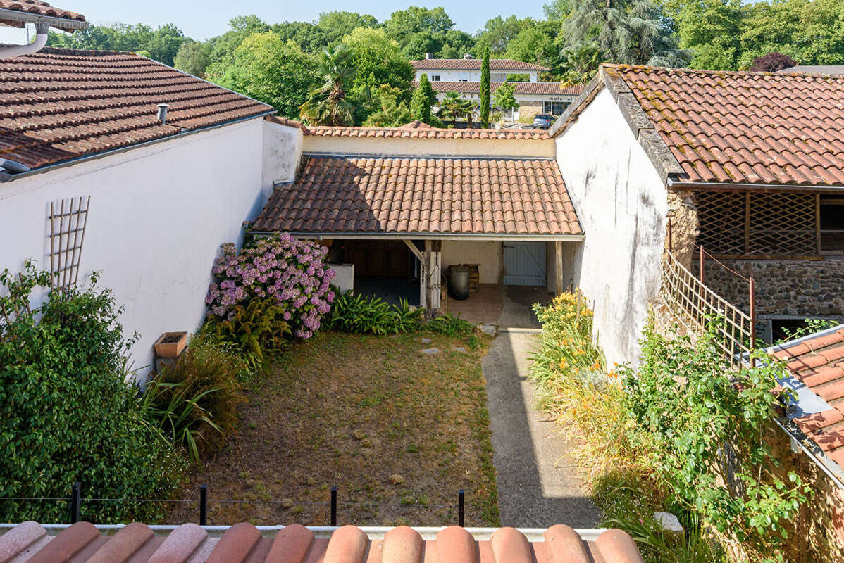 RARE SUR LE MARCHÉ ? Maison de ville de 131 m² au coeur d'Amou - photo 16