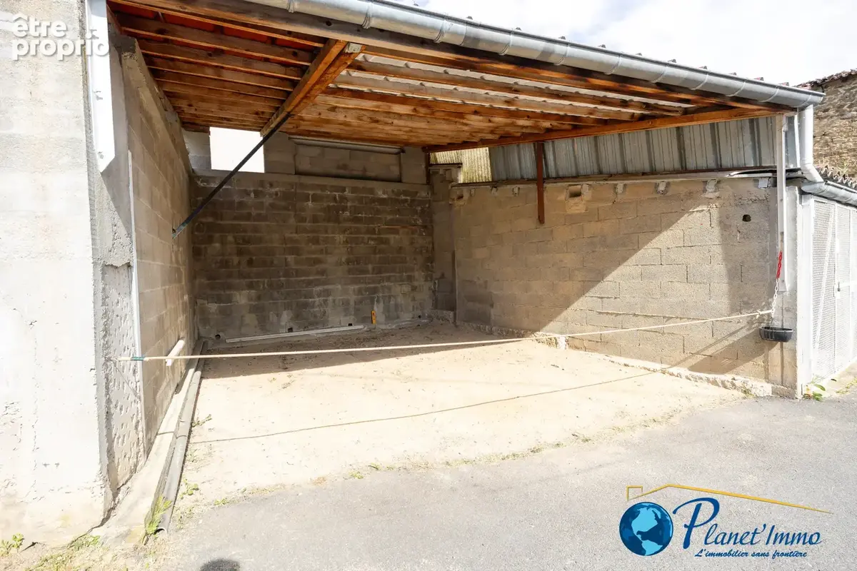 Sorbiers   Maison de 138 m2 habitables avec dépendance, garage, et Terrasse de 70m2 - photo 18