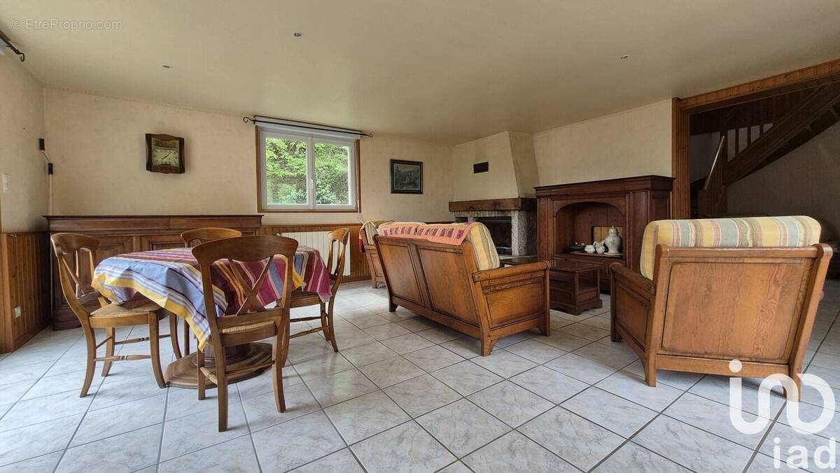 Photo 1 - Maison à SENERGUES