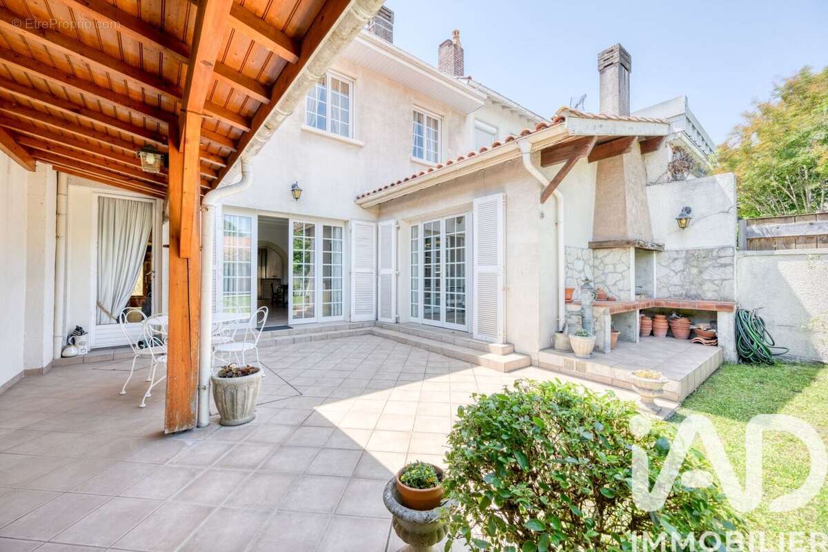 Photo 2 - Maison à BORDEAUX