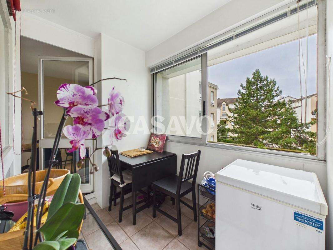 Vente Appartement 4 pièces de 88m² - 95120 Ermont - photo 2