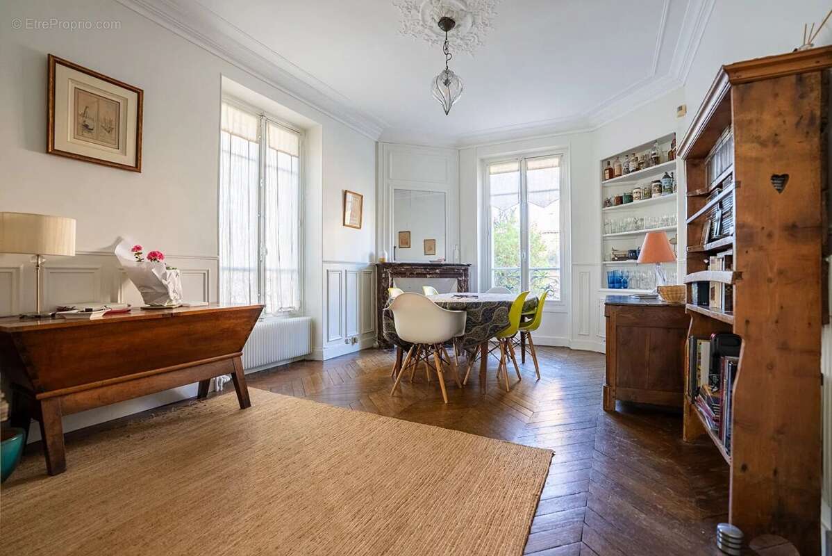 Maison à VERSAILLES