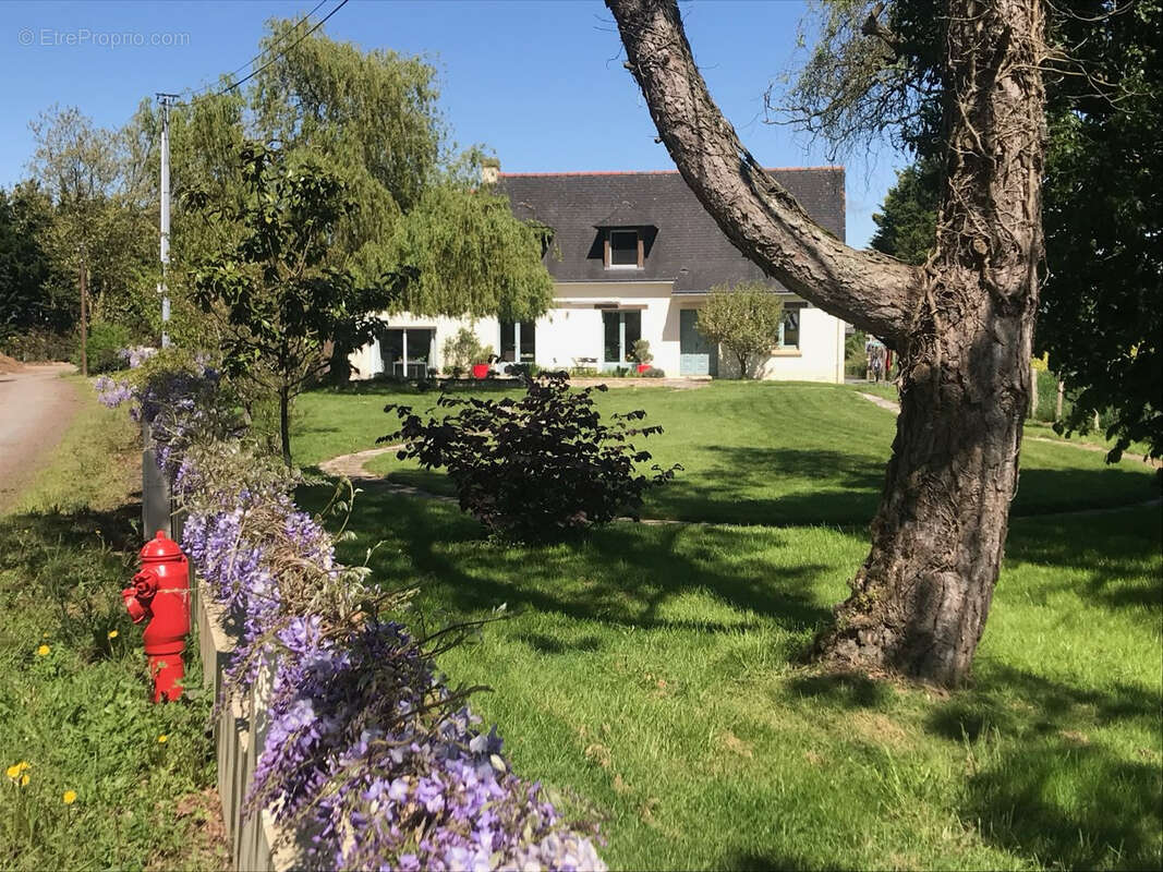 Maison à LA ROUXIERE