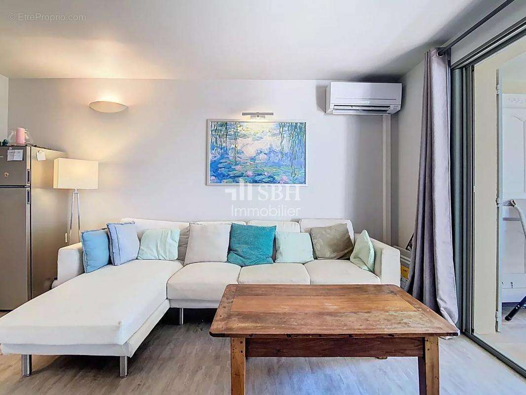 Appartement à SAUMANE-DE-VAUCLUSE