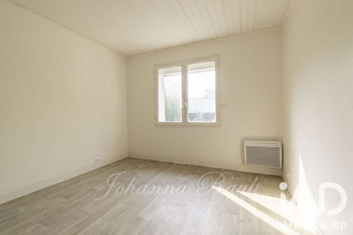 Maison 80 m² à Freneuse  - photo 6