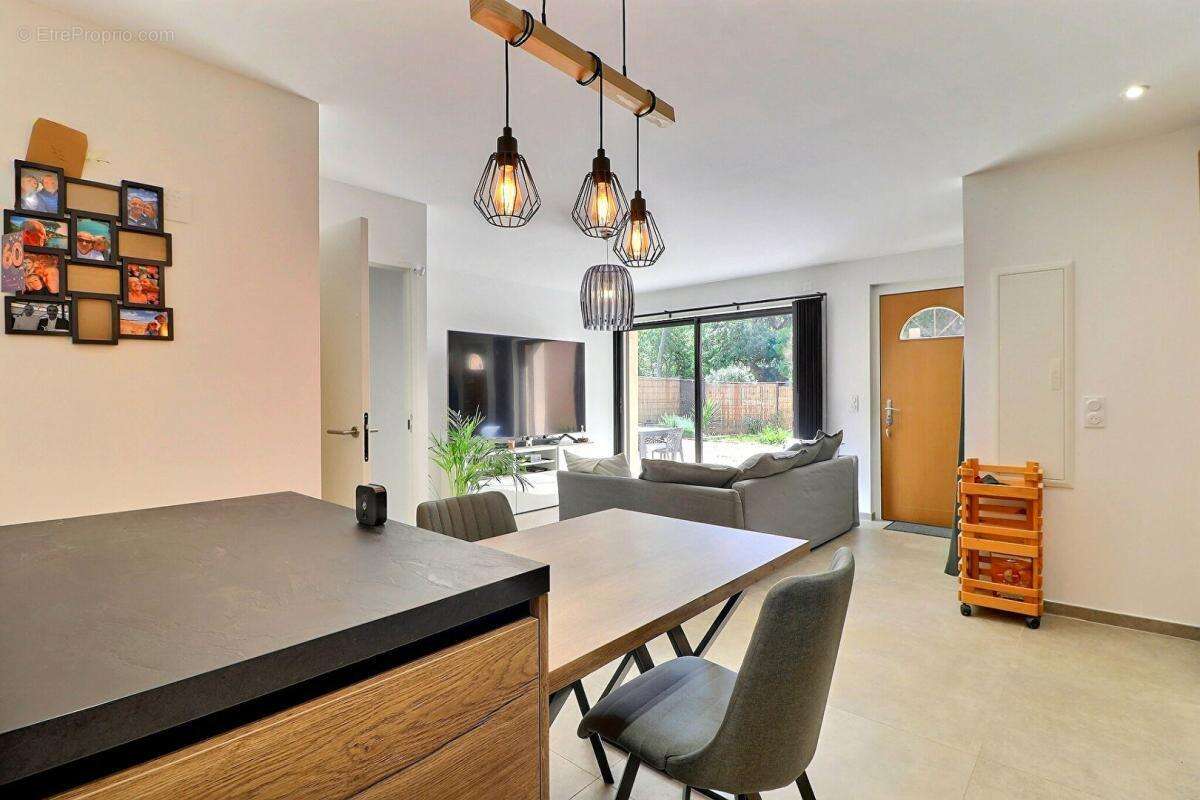 Appartement à LE BEAUSSET
