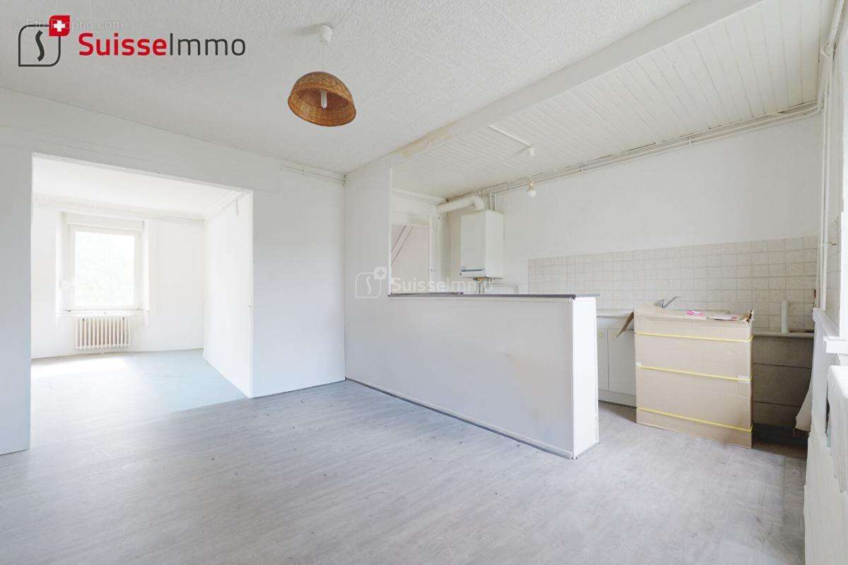 Immeuble 3 appartements 223m2 DASLE - photo 7