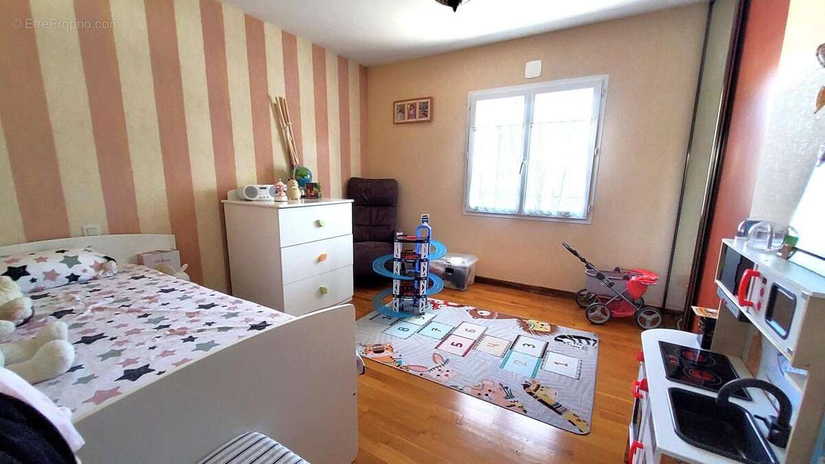 Photo 7 - Maison à NESMY