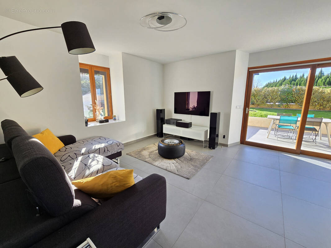 Appartement à CHAVANOD