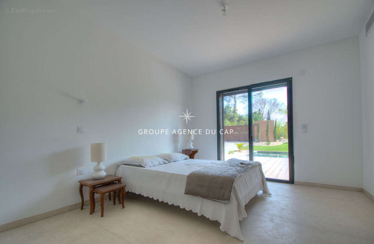 Maison à SAINT-RAPHAEL