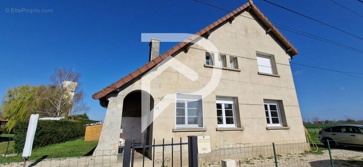 Maison à VALLENTIGNY