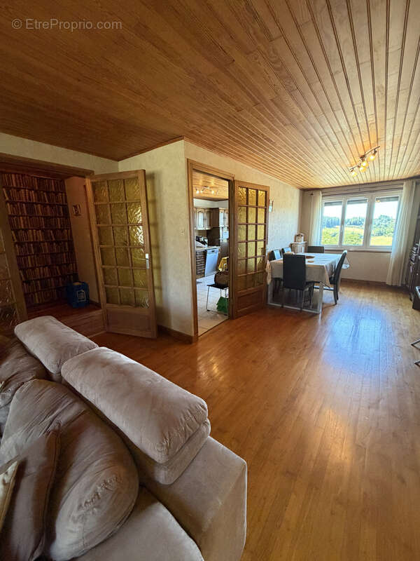 Maison en pierre (223 m2) avec terrain 1102 m2 à jonzieux 42 (pilat) - photo 16