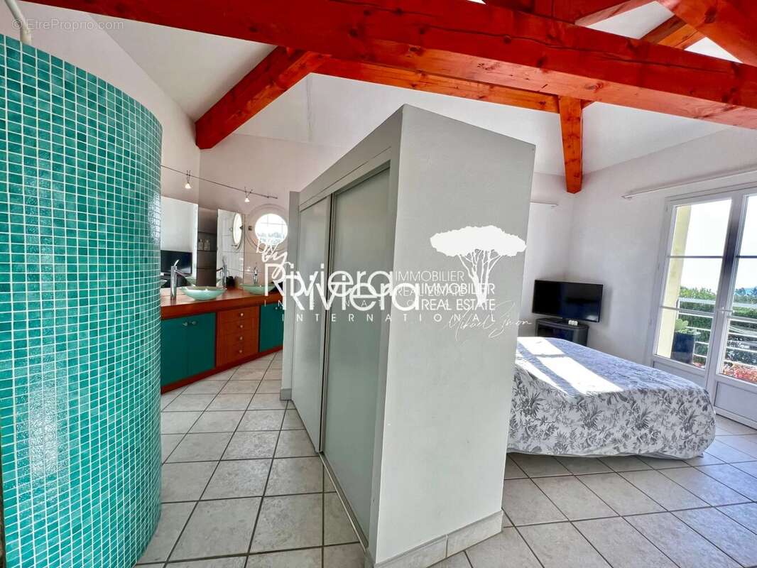 Maison à LA CROIX-VALMER