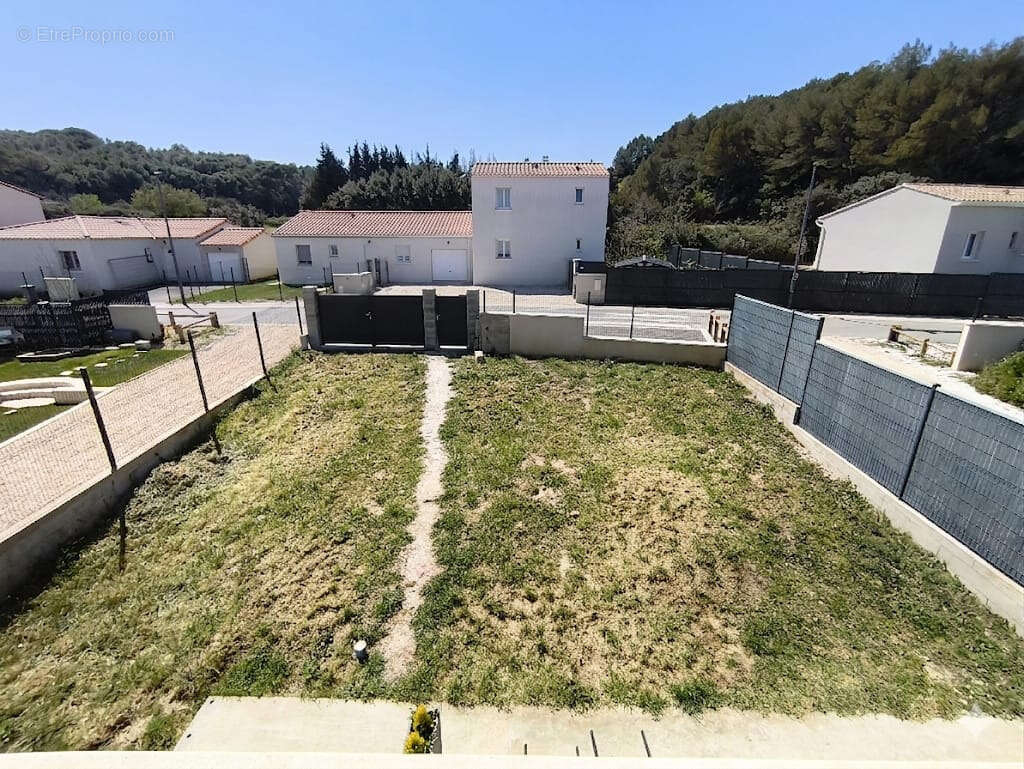 Maison à COMPS