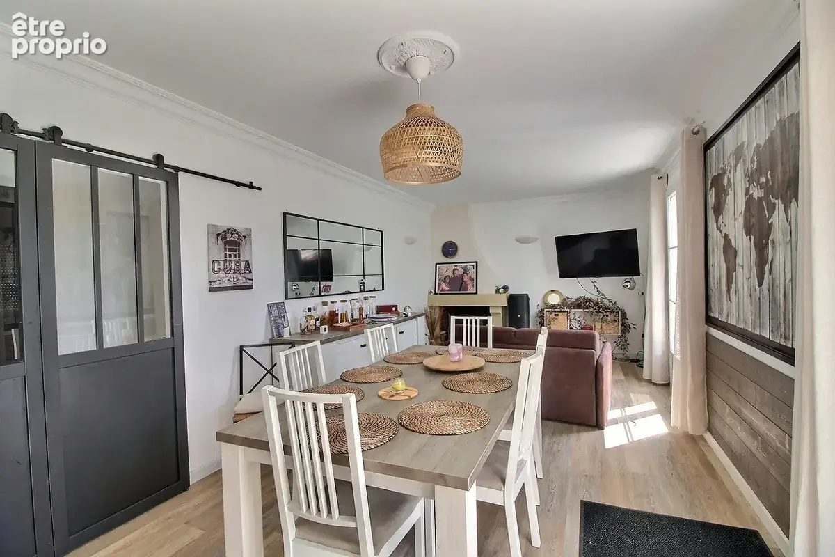 A vendre - maison familiale sur sous-sol - 150 m2 environ - 6 pieces - garage - photo 3