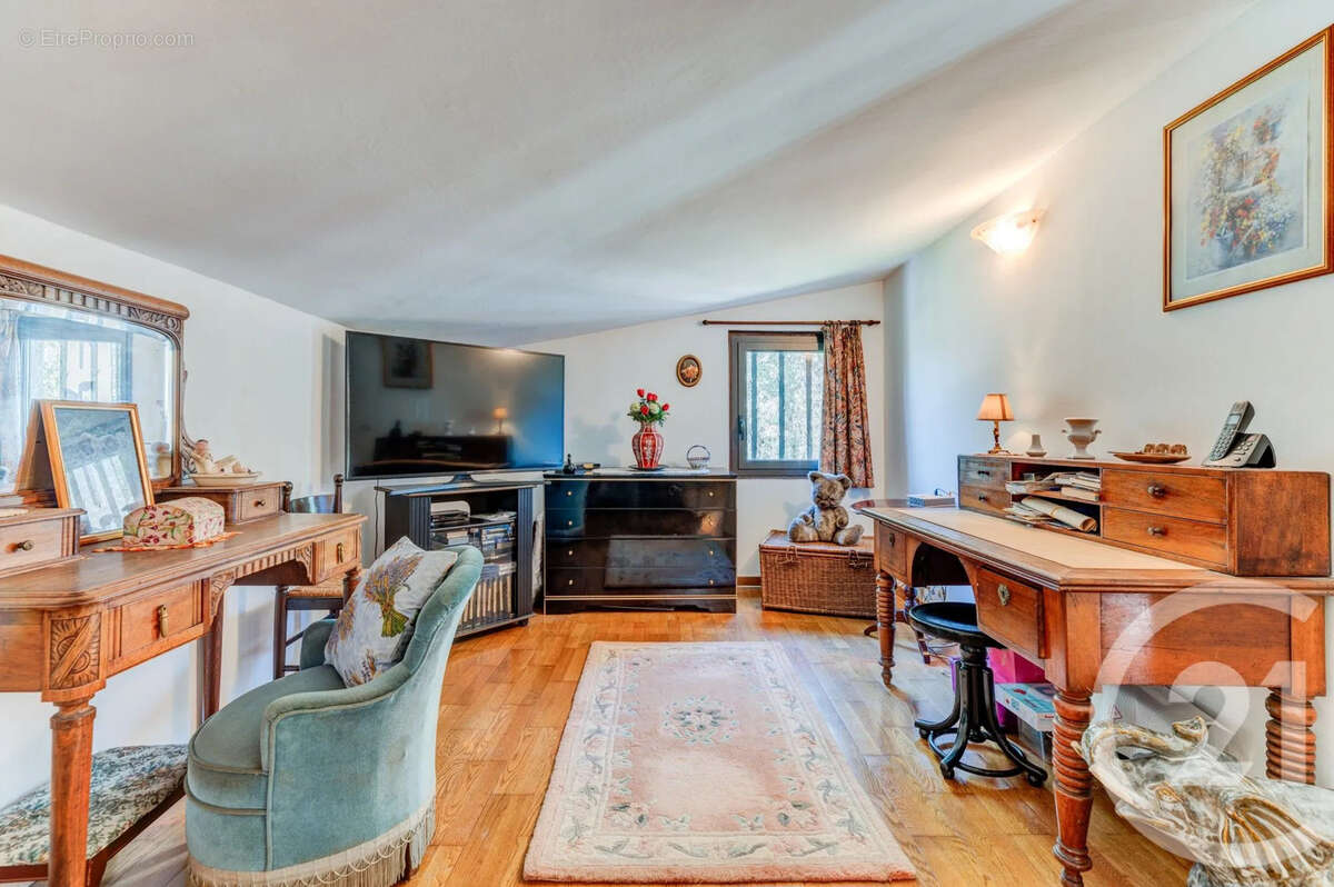 Maison à DRAP