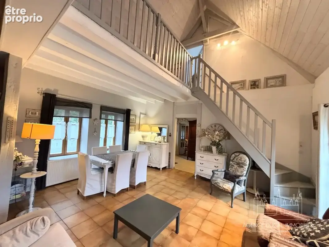 Maison 7 pièces 161 m² à vendre à Neuvy-Le-Barrois (18600) - photo 2