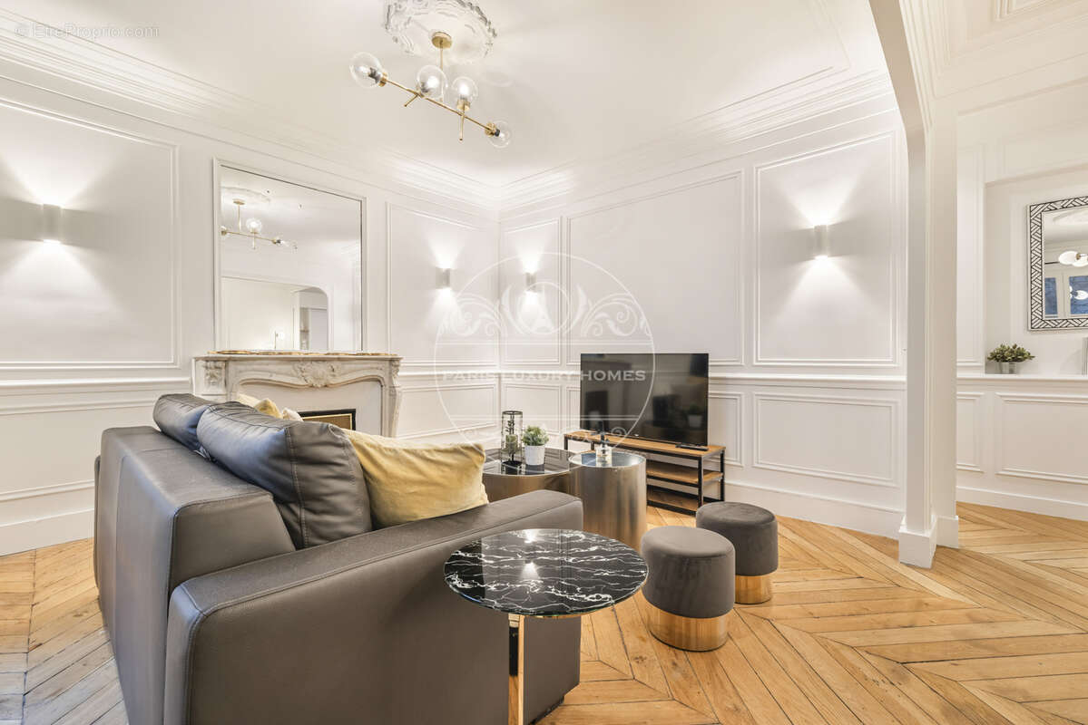 Appartement de standing à Paris 1er ! - photo 5
