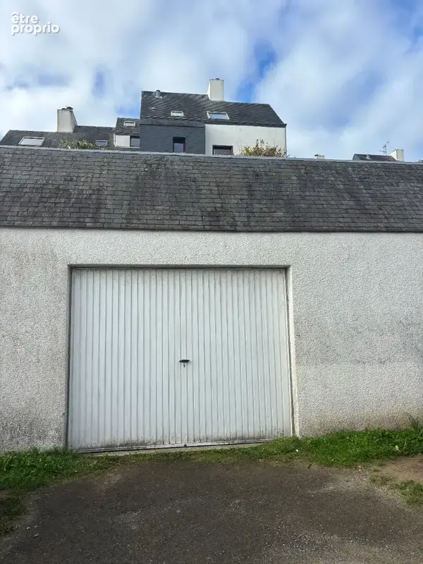 Parking à PLERIN