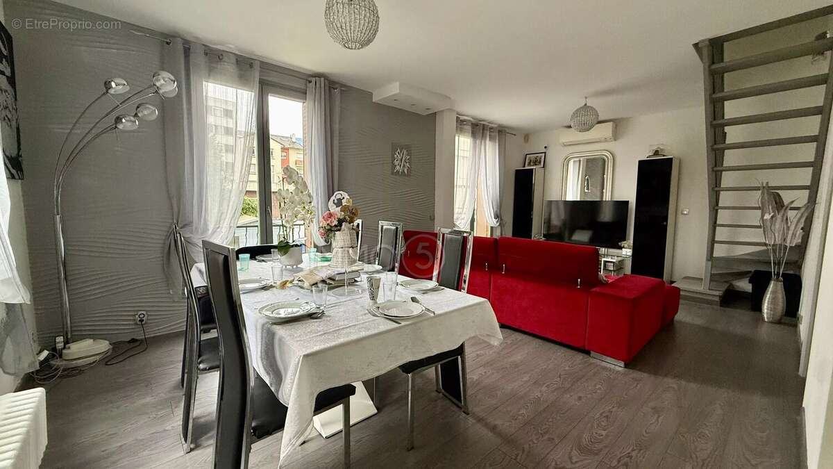 Maison à VILLEMOMBLE