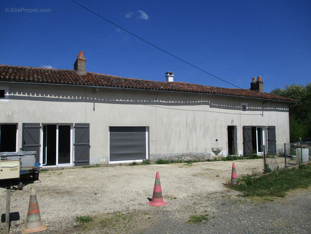 Maison à ROMAGNE