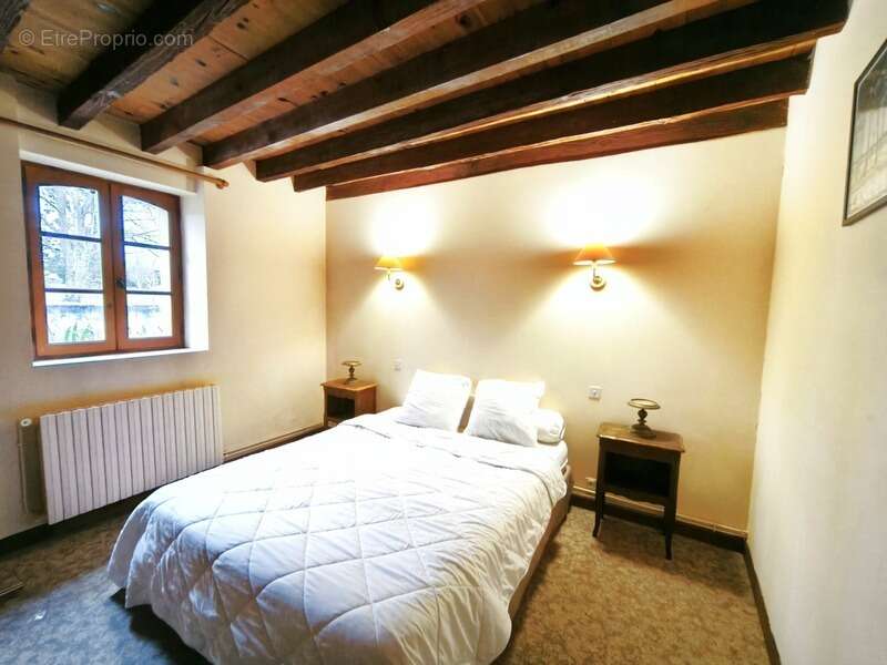 Maison à SAINT-GEIN