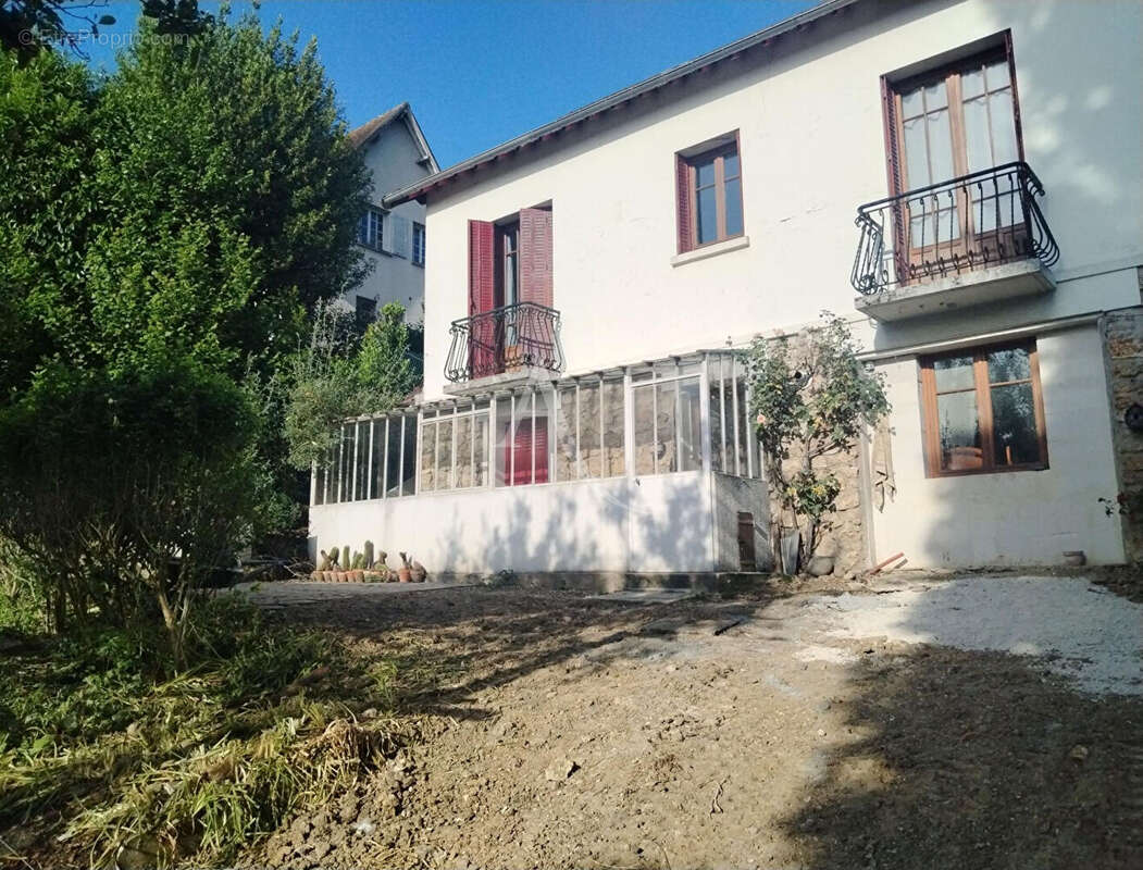 Maison à CREGY-LES-MEAUX