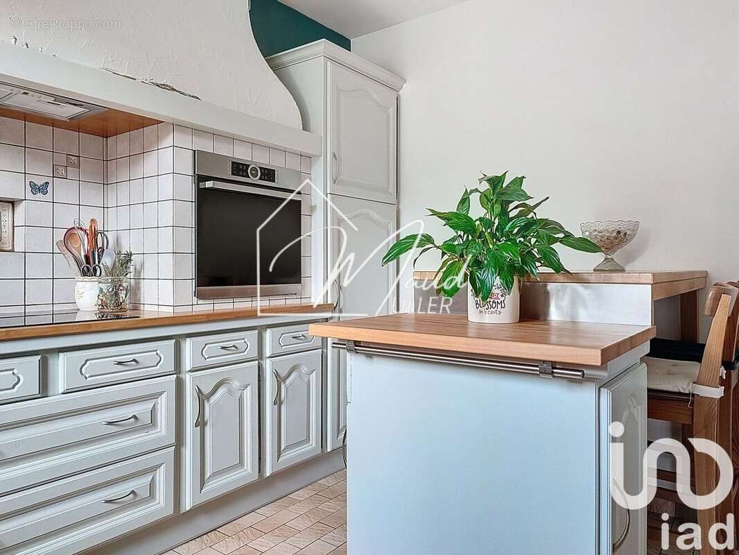 Maison 109 m² à Compans  - photo 4