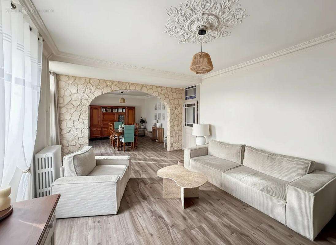 Maison à TRONGET