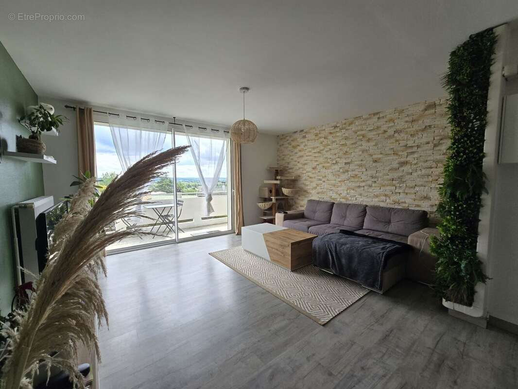 Appartement à FOULAYRONNES