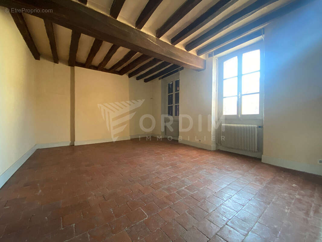 Maison à CHAMPIGNELLES