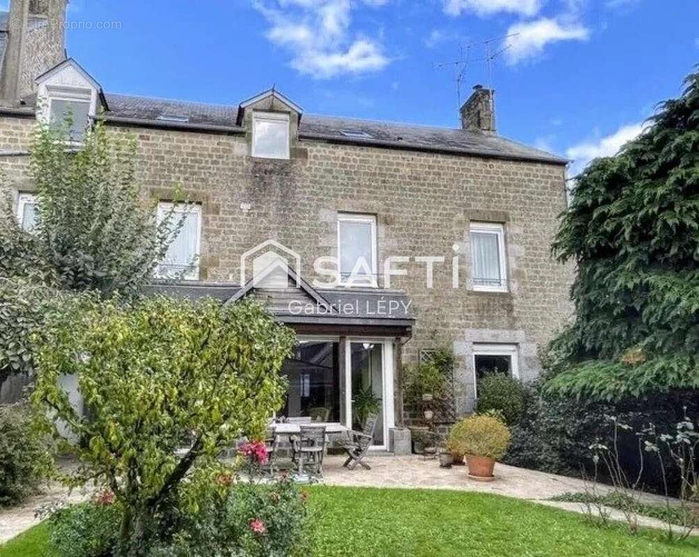 Photo 2 - Maison à LA FERTE-MACE