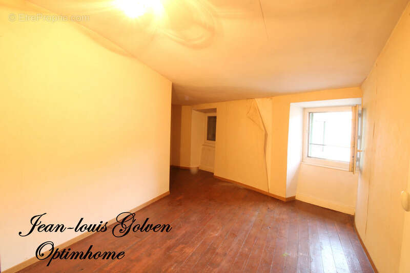 Maison à SAINT-ROME-DE-CERNON