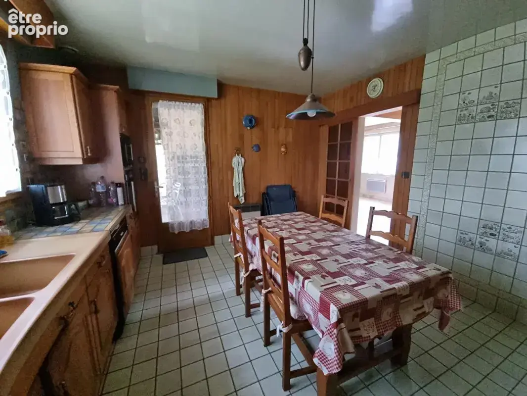 Maison traditionnelle  et un tres bel etang de plus de 4000m² - photo 6