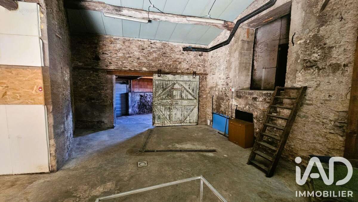 Photo 8 - Maison à FAUGERES