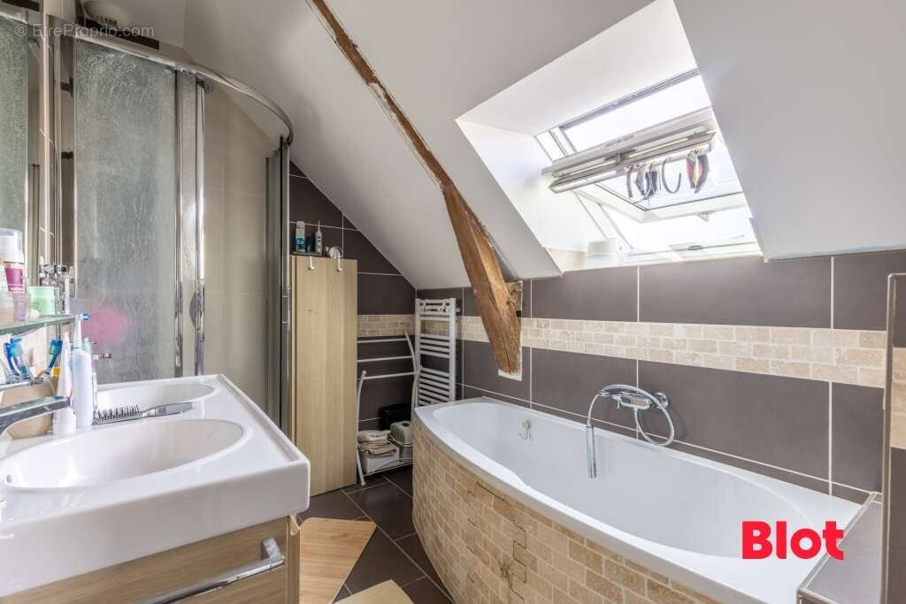 Maison 85 m² à Vern-Sur-Seiche  - photo 8